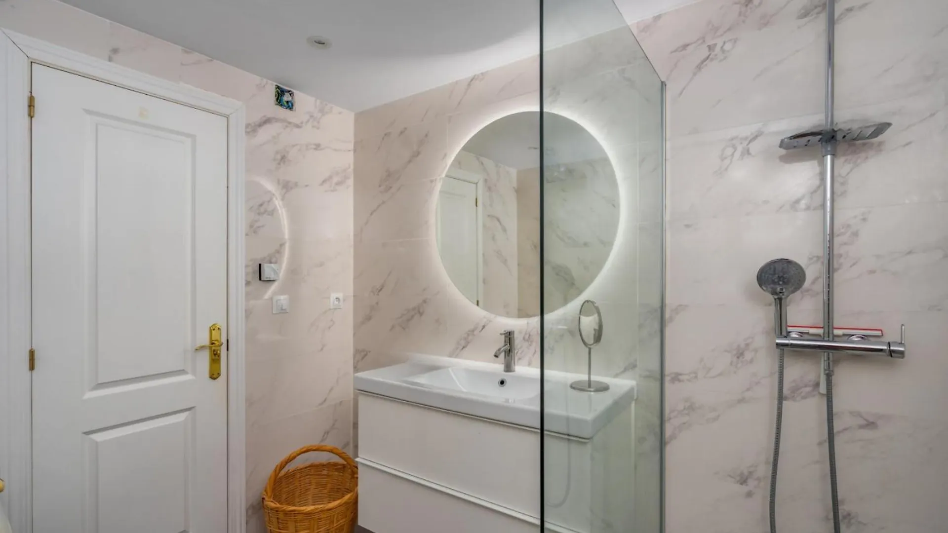 La Maestranza Vacay Vibes By Lica Homes Marbella Apartament